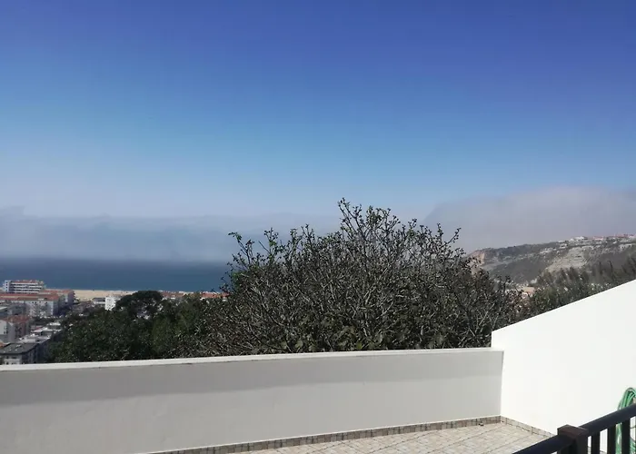 Casa Dos Passarinhos-seaview@nazare Gæstehus Nazaré