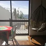 Casa Dos Passarinhos-seaview@nazare נאזרה