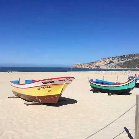Гостевой дом Casa Dos Passarinhos-seaview@nazare